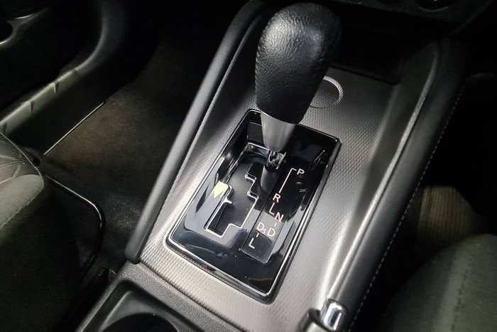 2021 Mitsubishi ASX ES