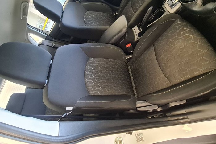 2021 Mitsubishi ASX ES