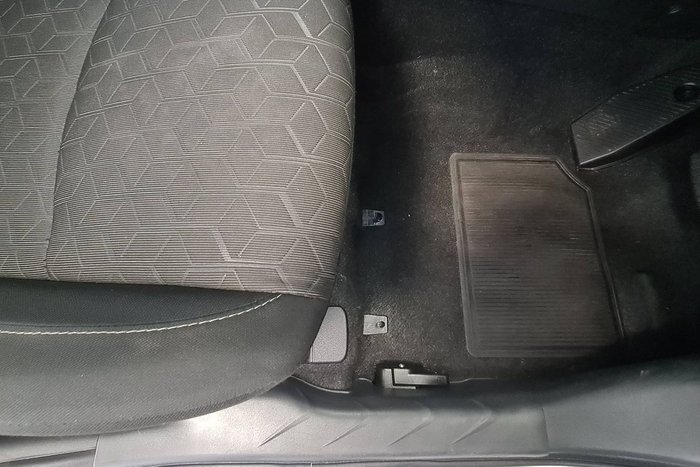 2021 Mitsubishi ASX ES