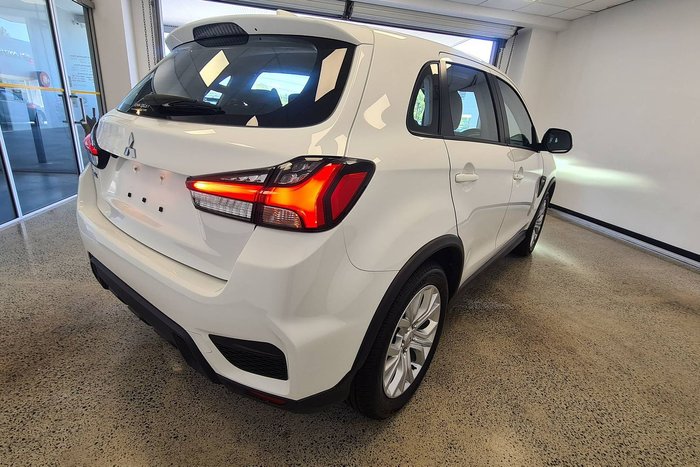 2021 Mitsubishi ASX ES