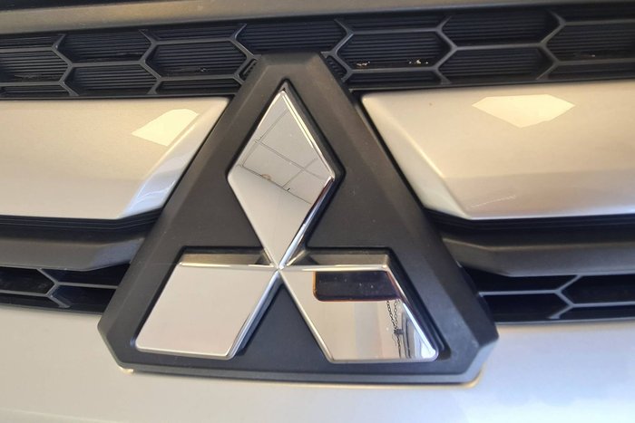 2021 Mitsubishi ASX ES