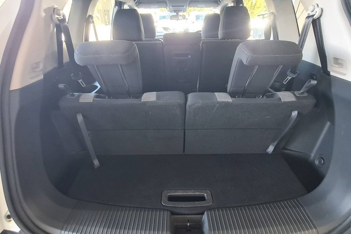 2024 Nissan X-TRAIL ST