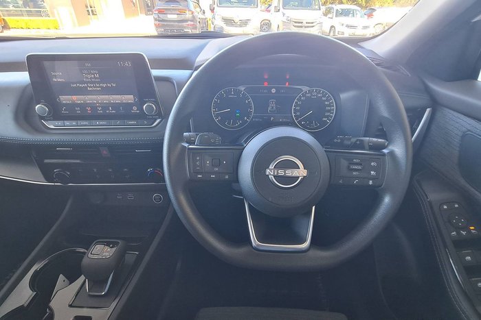 2024 Nissan X-TRAIL ST