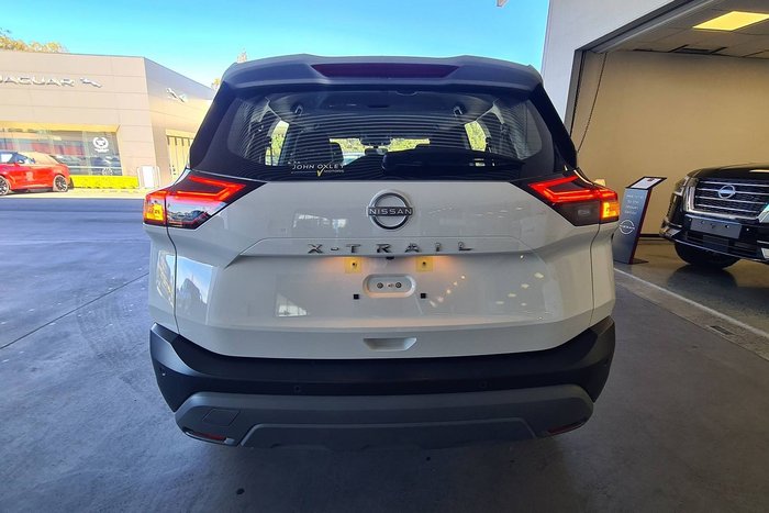 2024 Nissan X-TRAIL ST