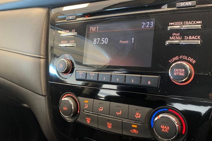 2019 Nissan X-TRAIL ST