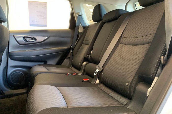 2019 Nissan X-TRAIL ST