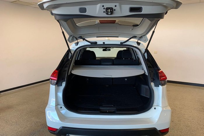 2021 Nissan X-TRAIL ST