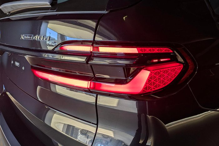 2023 BMW X7 xDrive40d M Sport