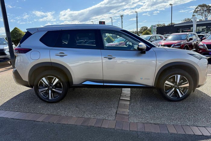 2024 Nissan X-TRAIL Ti e-POWER