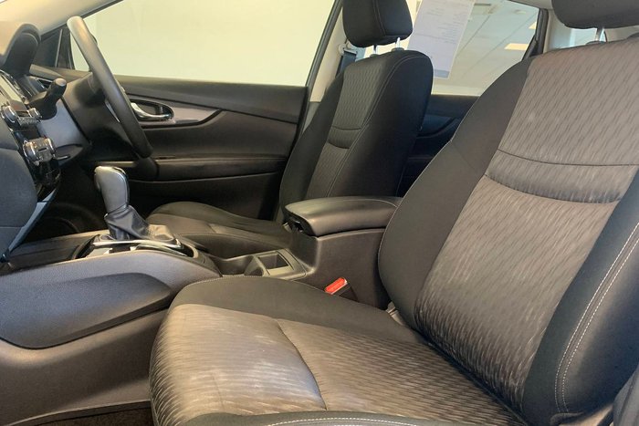 2020 Nissan X-TRAIL ST