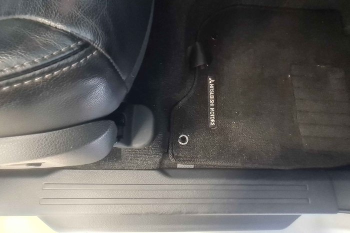 2022 Mitsubishi Pajero Sport GLS