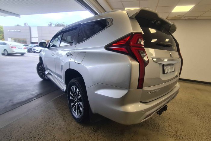 2022 Mitsubishi Pajero Sport GLS