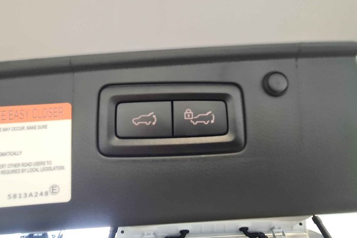 2024 Mitsubishi Pajero Sport Exceed