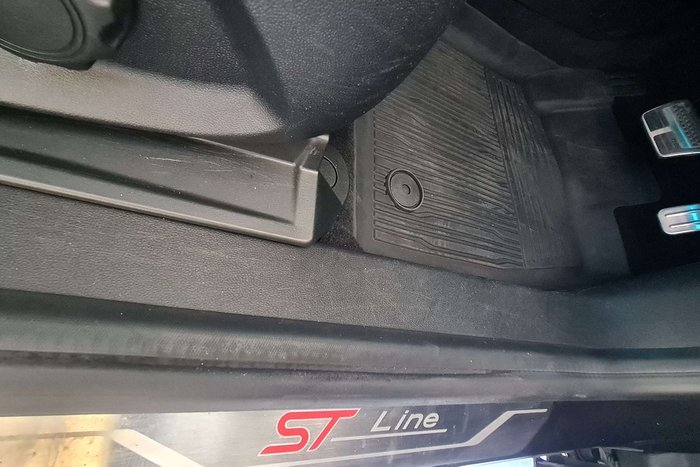 2020 Ford Puma ST-Line V