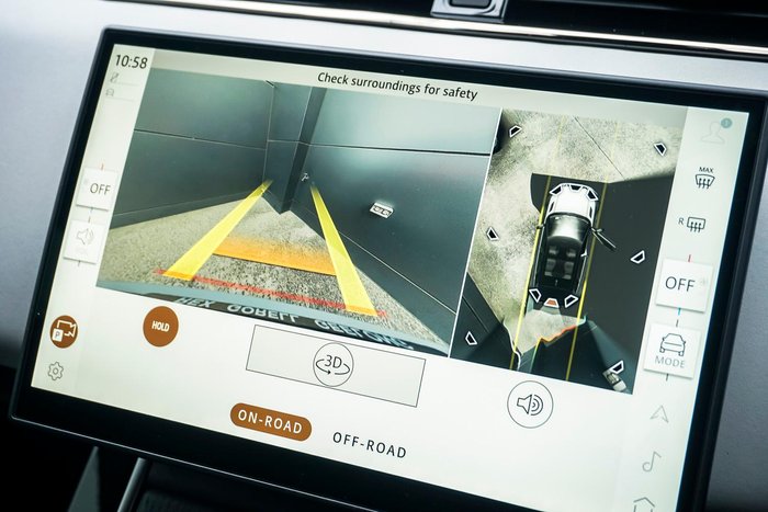 2025 Land Rover Range Rover Evoque P250 Dynamic SE