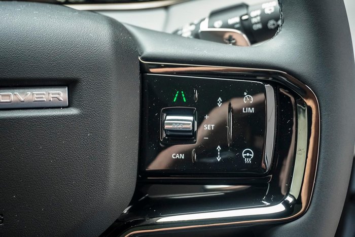 2025 Land Rover Range Rover Evoque P250 Dynamic SE