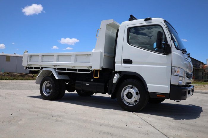 2024 Fuso Canter 815 Tipper White