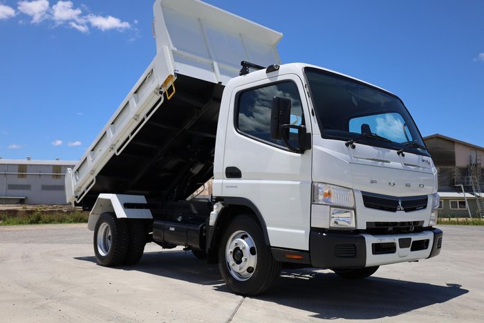 2024 Fuso Canter 815 Tipper White