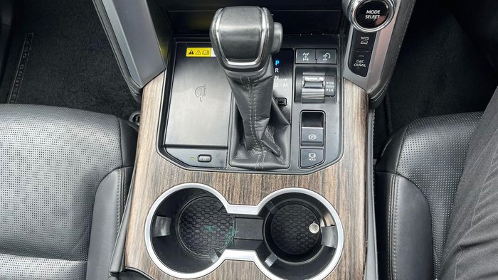 2023 Toyota Landcruiser Sahara