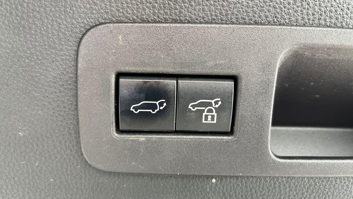 2023 Toyota Landcruiser Sahara