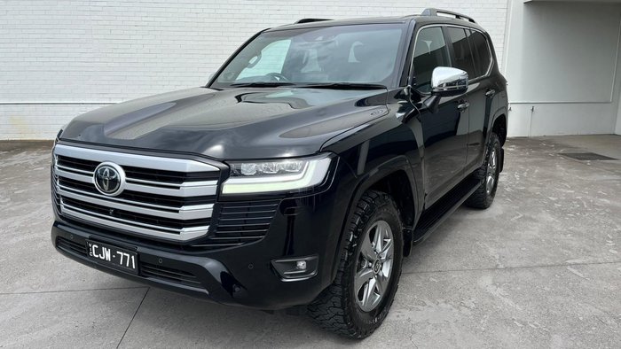 2023 Toyota Landcruiser Sahara