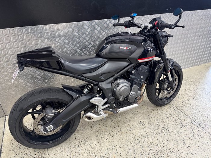 2022 Triumph TRIDENT 660 BLACK