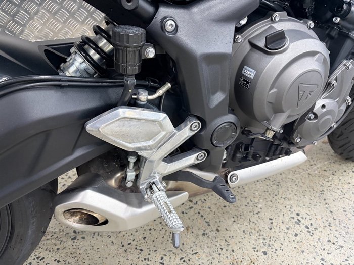 2022 Triumph TRIDENT 660 BLACK