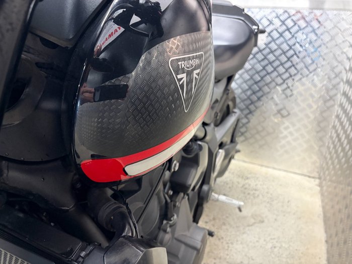 2022 Triumph TRIDENT 660 BLACK