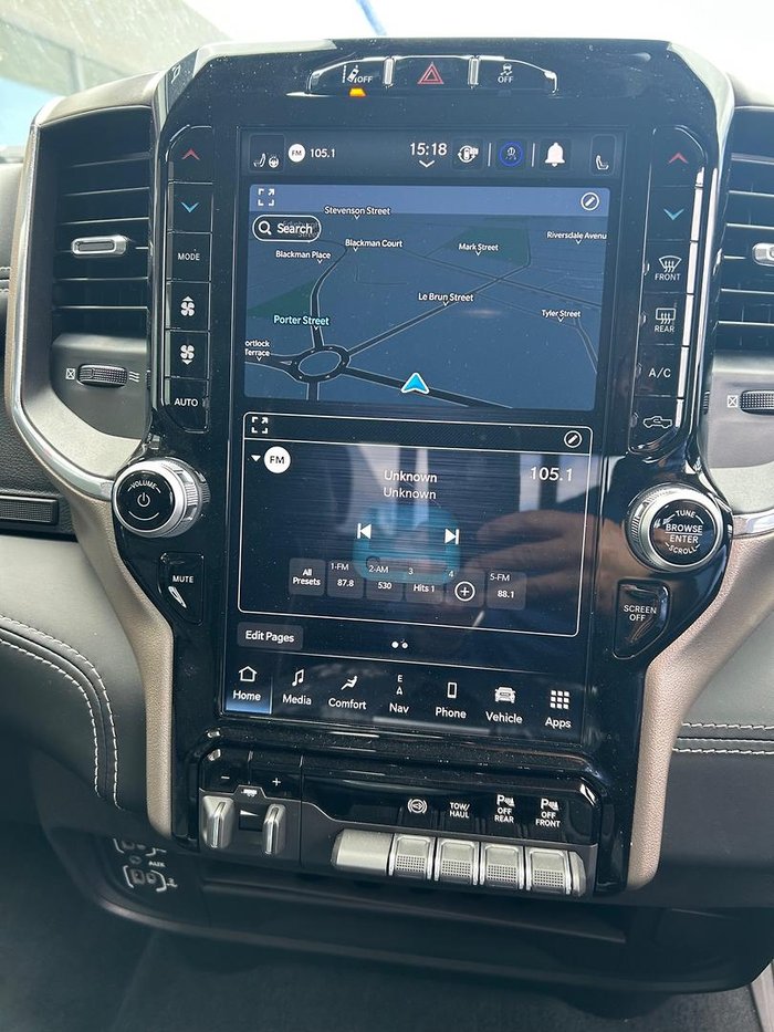 2023 RAM 2500 Laramie Rambox