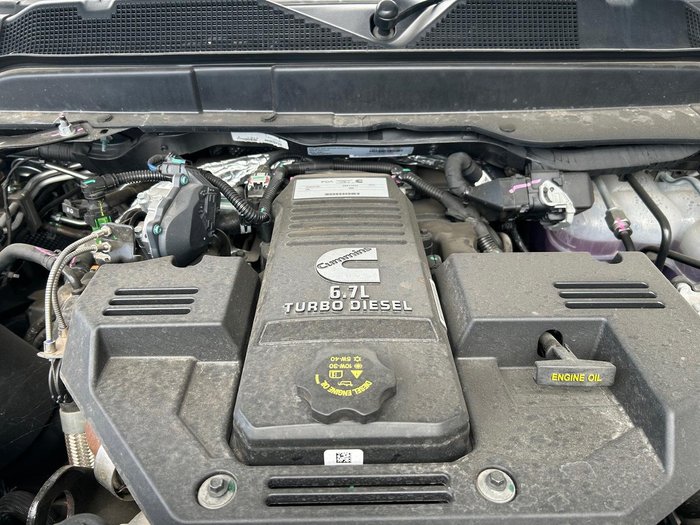 2023 RAM 2500 Laramie Rambox