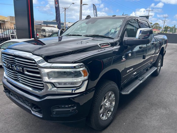 2023 RAM 2500 Laramie Rambox