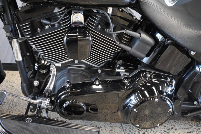 2017 Harley-davidson FLSTFBS FAT BOY S BLACK