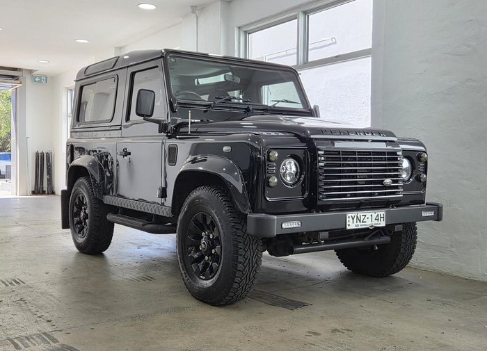 2015 Land Rover Defender