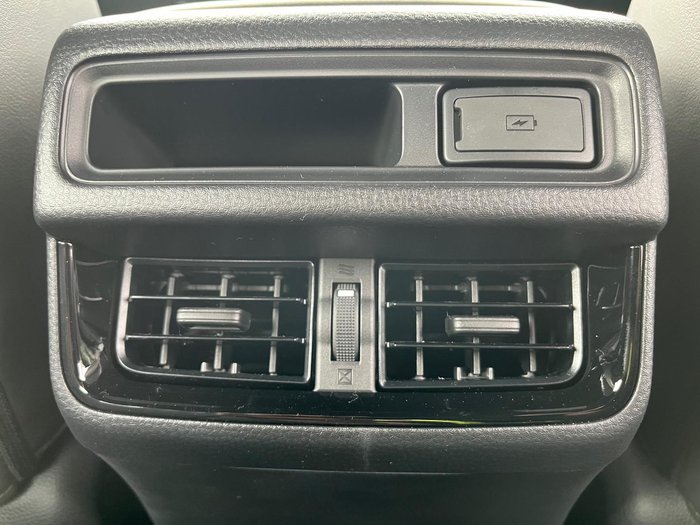 2025 Isuzu D-MAX X-TERRAIN