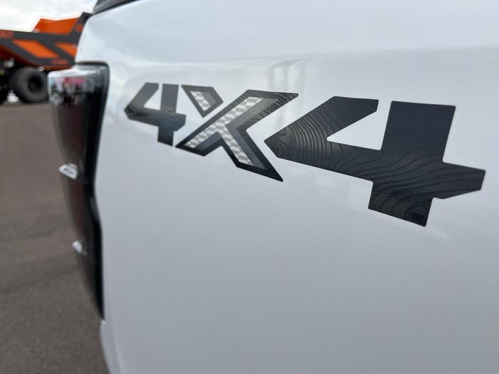 2025 Isuzu D-MAX X-TERRAIN