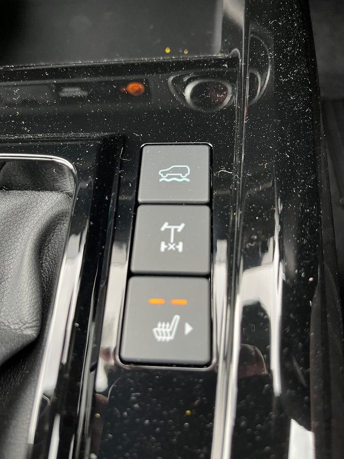 2025 Isuzu D-MAX X-TERRAIN