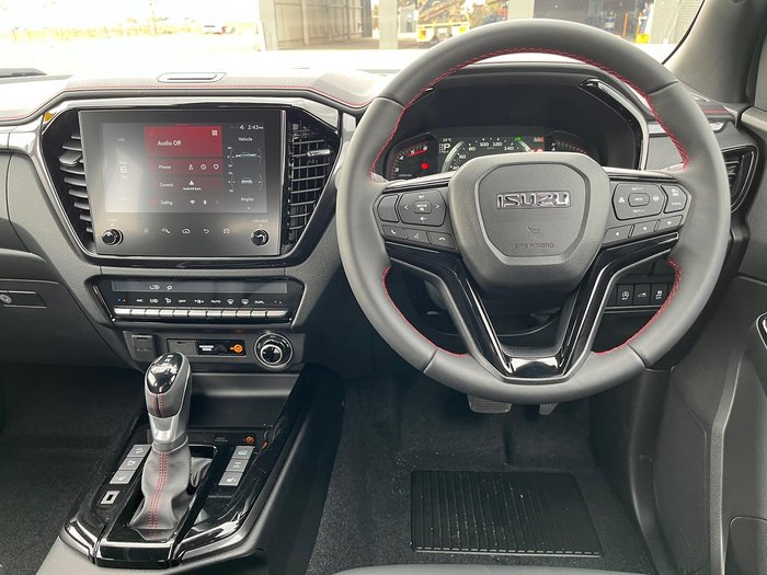 2025 Isuzu D-MAX X-TERRAIN