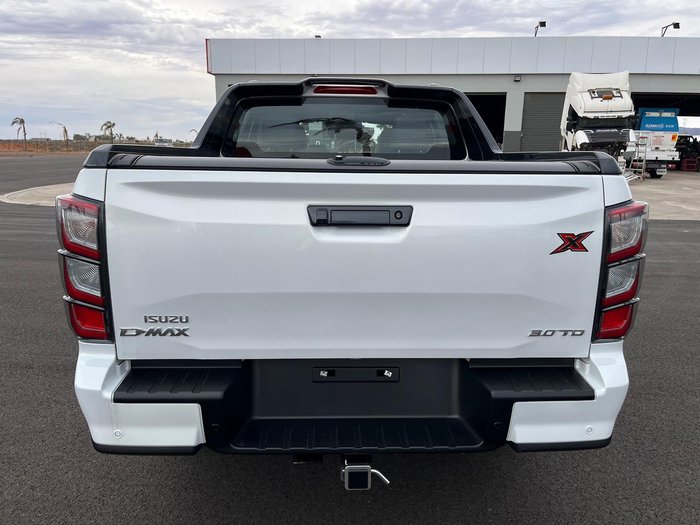 2025 Isuzu D-MAX X-TERRAIN