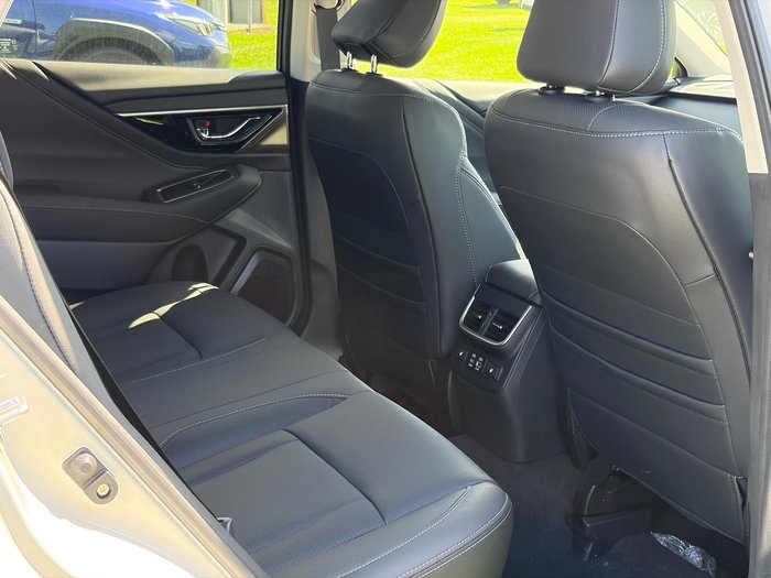 2025 Subaru Outback AWD Touring