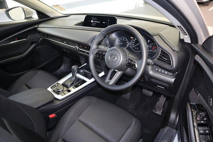 2025 Mazda CX-30 G20 Evolve