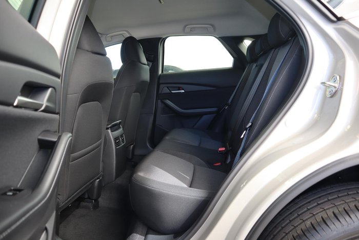 2025 Mazda CX-30 G20 Evolve