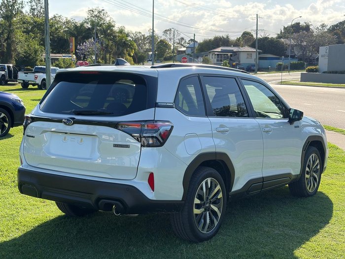 2025 Subaru Forester Hybrid Touring