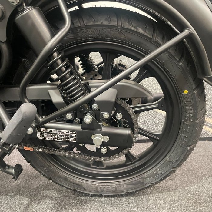 2025 Royal Enfield 2025 Royal Enfield 350CC CLASSIC 350 STEALTH BLACK