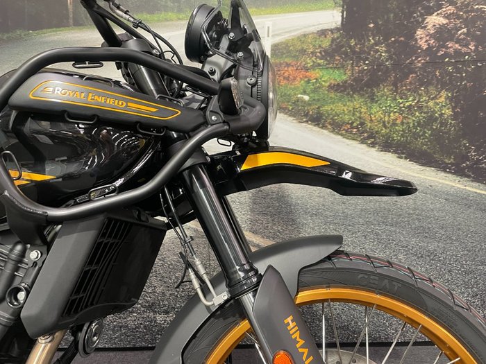 2025 Royal Enfield HIMALAYAN 450 Hanle Black