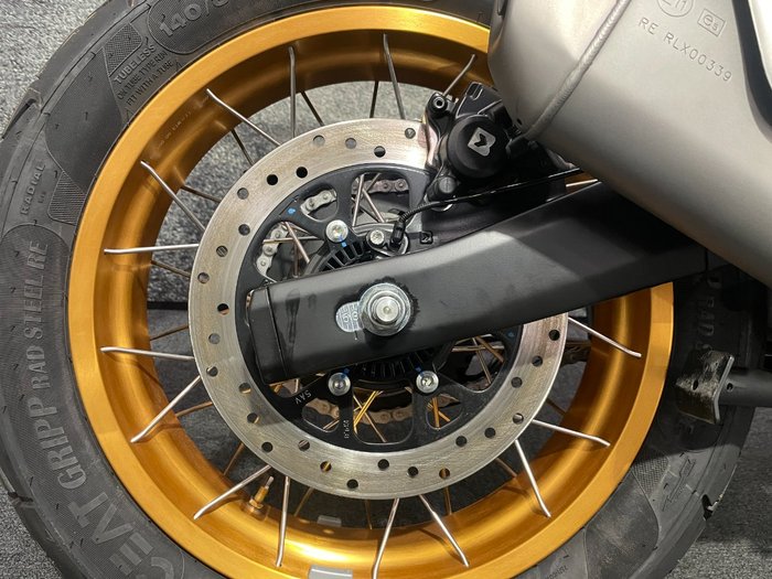 2025 Royal Enfield HIMALAYAN 450 Hanle Black