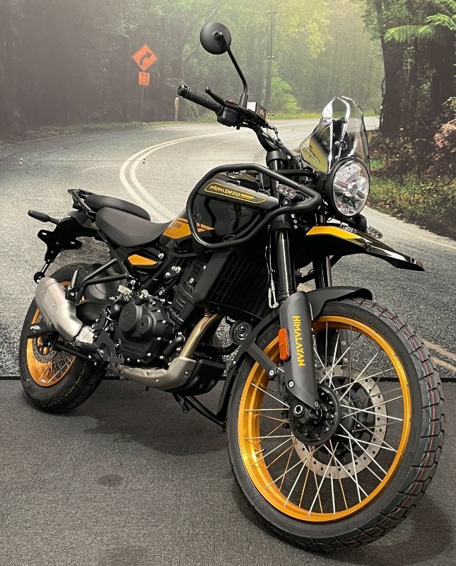 2025 Royal Enfield HIMALAYAN 450 Hanle Black
