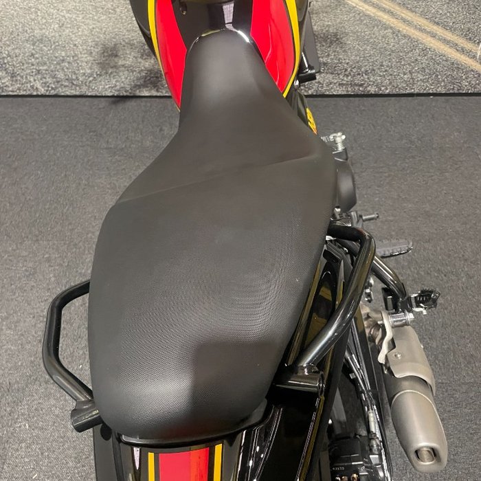 2025 Royal Enfield GUERILLA 450