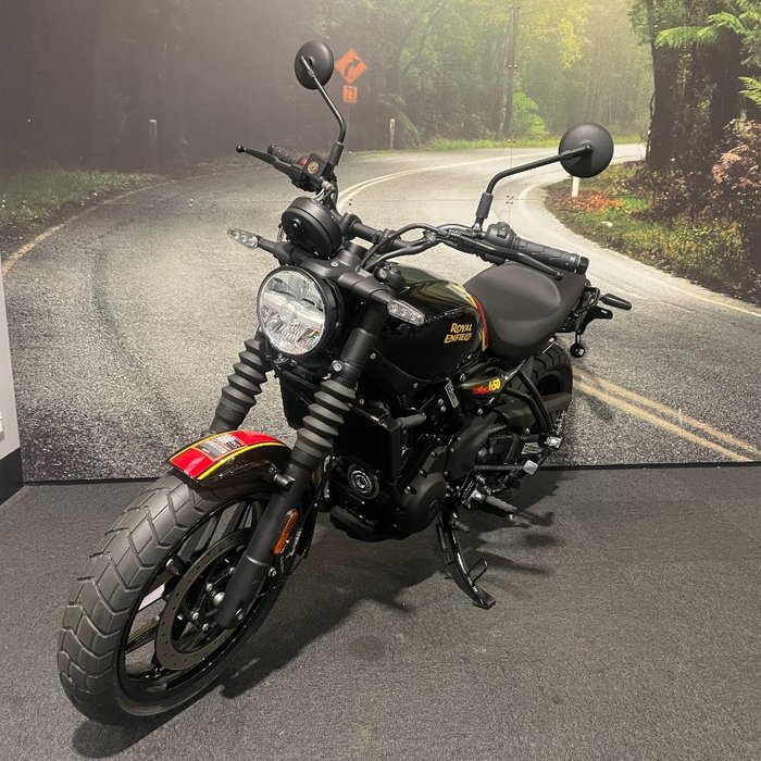2025 Royal Enfield GUERILLA 450