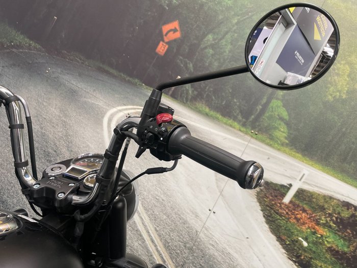 2025 Royal Enfield CLASSIC 350 DARK Black