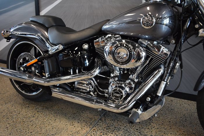 2015 Harley-davidson FXSB SOFTAIL BREAKOUT GREY